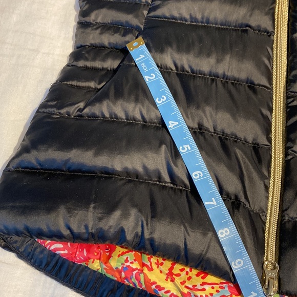 Lilly Pulitzer packable down vest small black - Picture 16 of 16